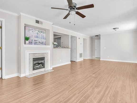 5th image of 1201 Westview Ln