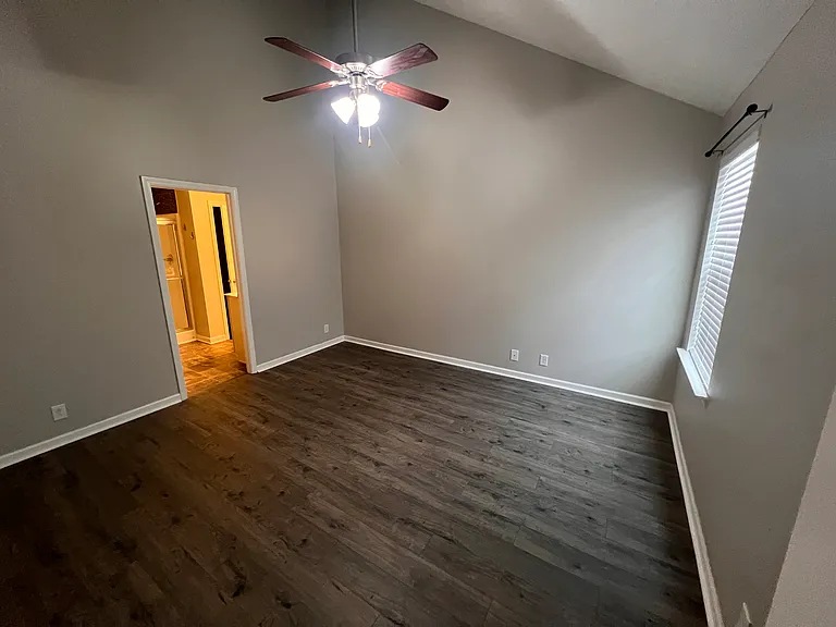 3338 Stormello Ln — Photo 9