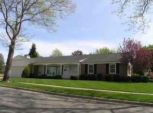 2034 Maumee Dr SE, Grand Rapids, MI 49506