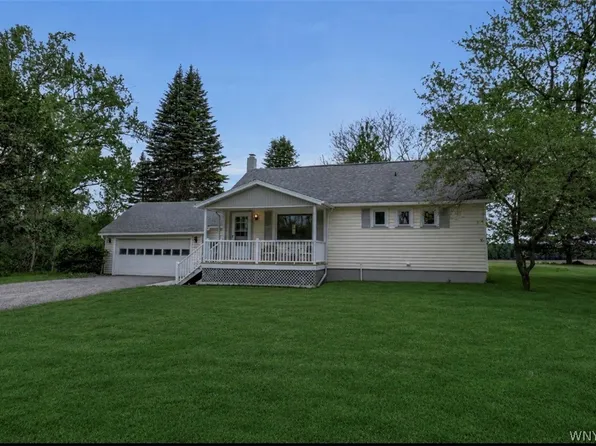 4164 Salt Works Rd, Medina, NY 14103