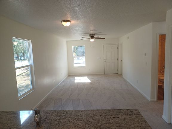 3rd image of 850 W 13th St
