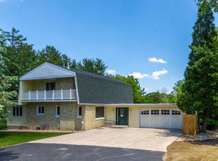 N588 Howard Rd, Whitewater, WI 53190