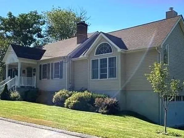 38 E Crossman Avenue, Monroe, NY 10950