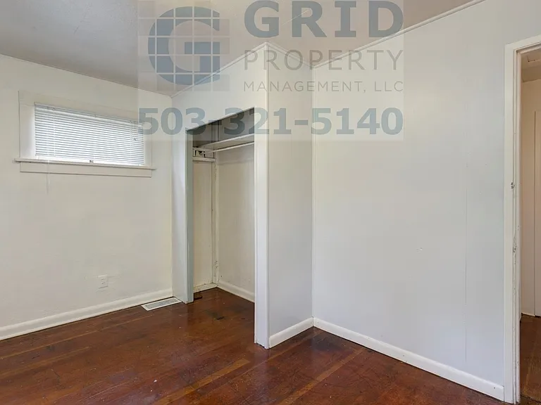 9037 NE Humboldt St — Photo 7