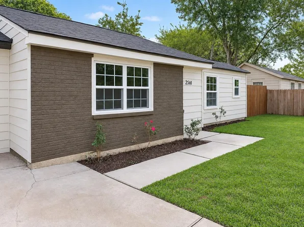 10517 Fairland Dr, Houston, TX 77051