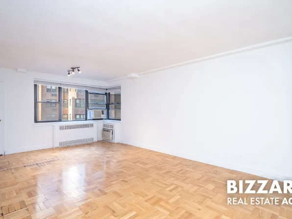 233 East 69th Street 6O image 2 of 13