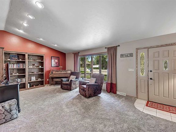 5th image of 5060 Kilrenny Ct