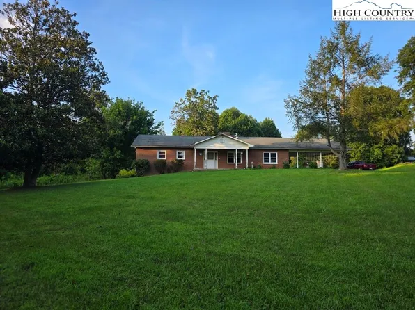2591 Boomer Road, Boomer, NC 28606