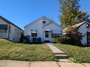 4873 Woodstock Ave, Saint Louis, MO 63136