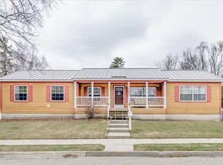 1109 38th Ave, Menominee, MI 49858