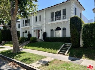 143 N Sycamore Ave, Los Angeles, CA 90036
