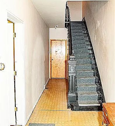 Main Level Stairs