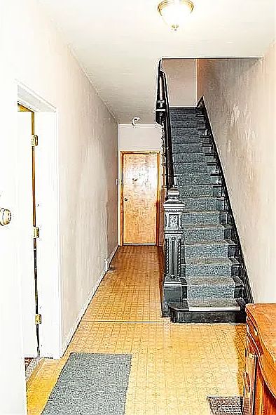 Main Level Stairs