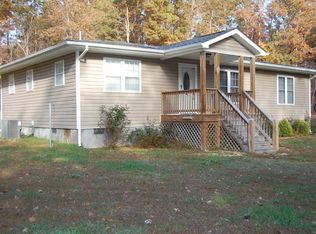 2807 Newcomb Bridge Rd, Chase City, VA 23924