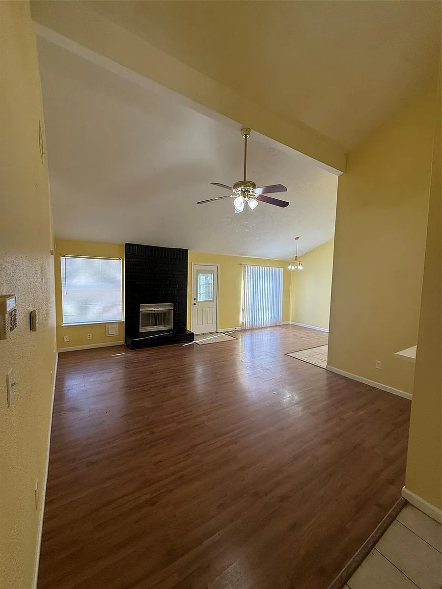 Building Photo - 3918 Algernon Dr