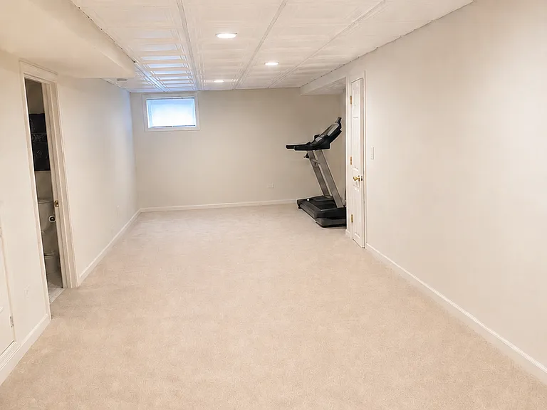 512 Gateshead Dr — Photo 23