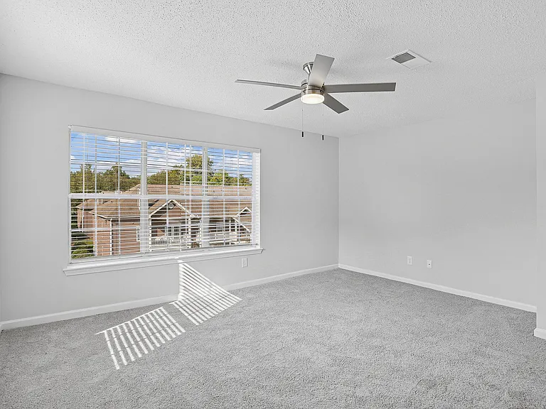 ReNew Cobb — Photo 10