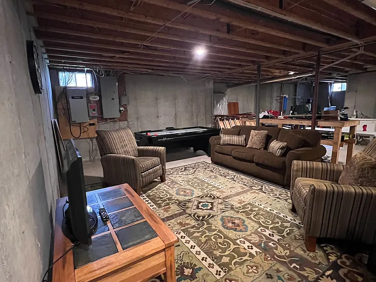 504 Trager Rd — Photo 11