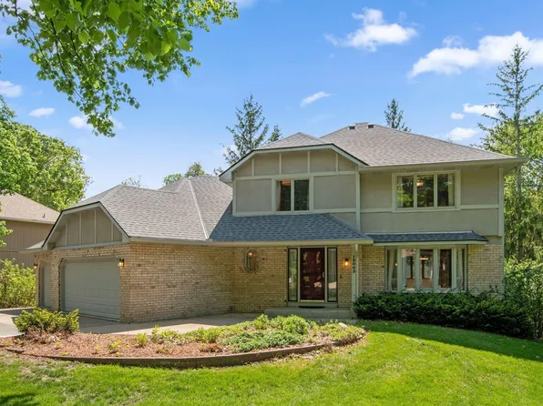 12005 27th Ave N, Plymouth, MN 55441