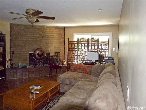 4th image of 7424 Granite Ave