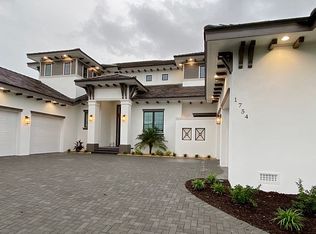 1754 Stanford Ln, Sarasota, FL 34231