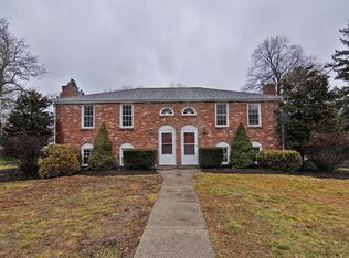 2 Mathurin Rd, Plainville, MA 02762