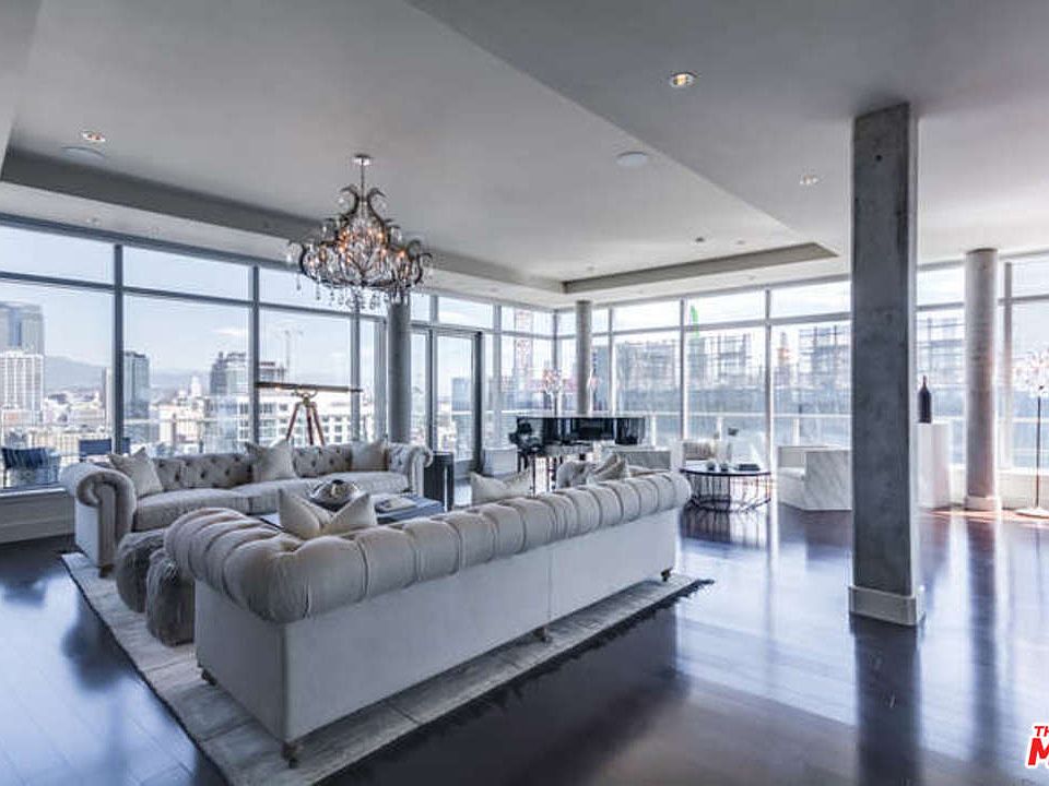 1st image of 1155 S Grand Ave #2303