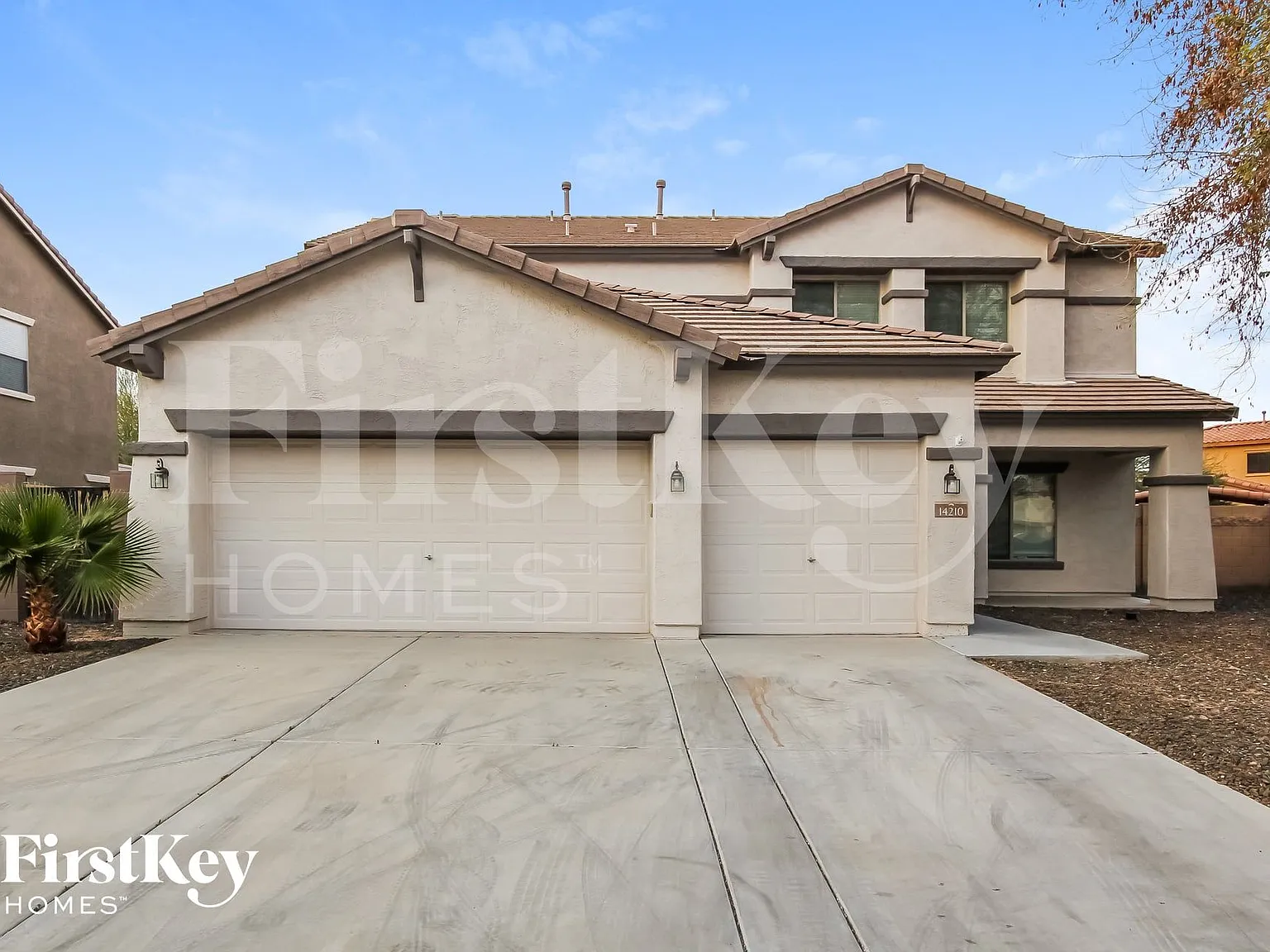 5 bed, 3.5 bath, 3174 sqft, $2,560 — Photo 1