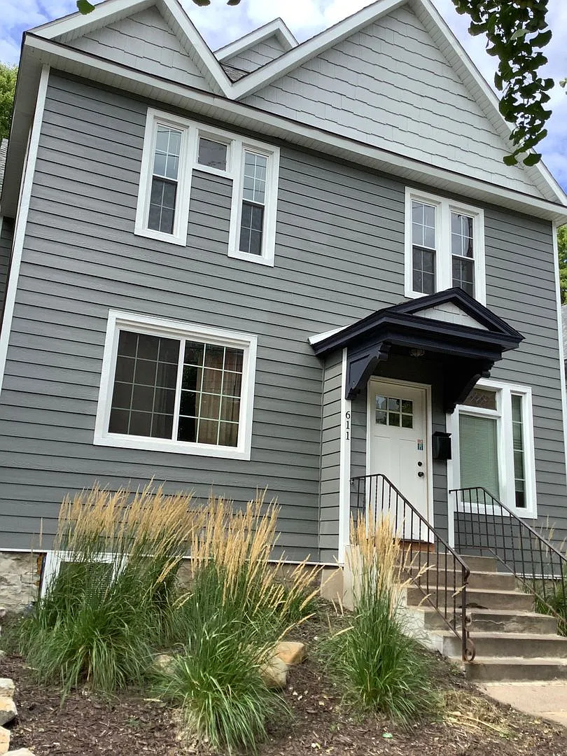 Updated 8-Bedroom House in Dinkytown! — Photo 1