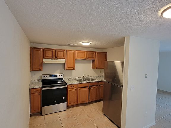 3rd image of 2650C Sunrise Village Dr