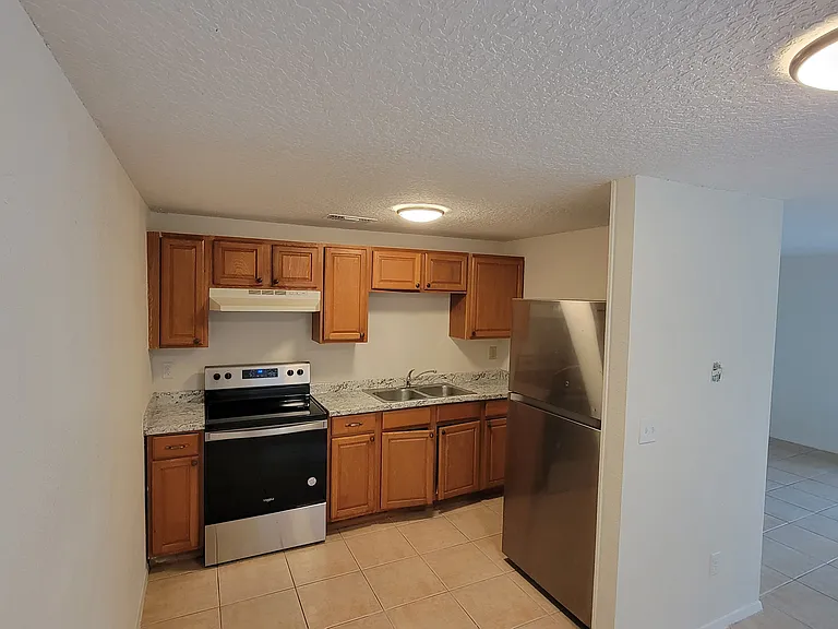 2650C Sunrise Village Dr — Photo 3
