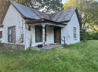 219 S Bond Ave, Dustin, OK 74839