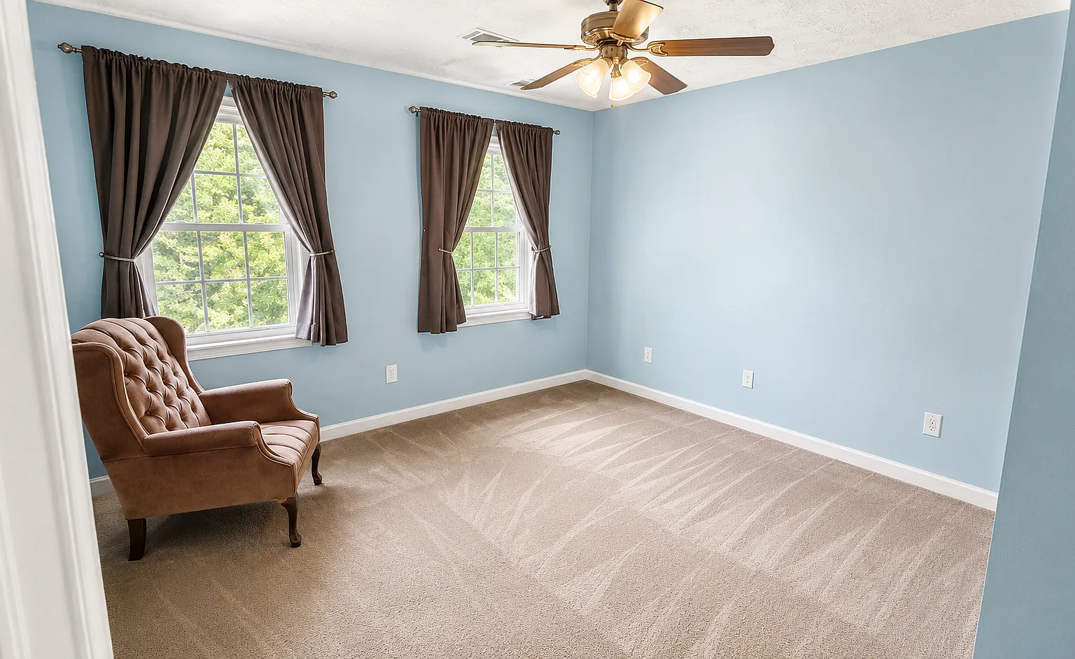 820 Hounds Ridge Ct — Photo 2