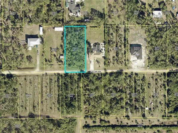 6330 Fuller Dr, Bokeelia, FL 33922