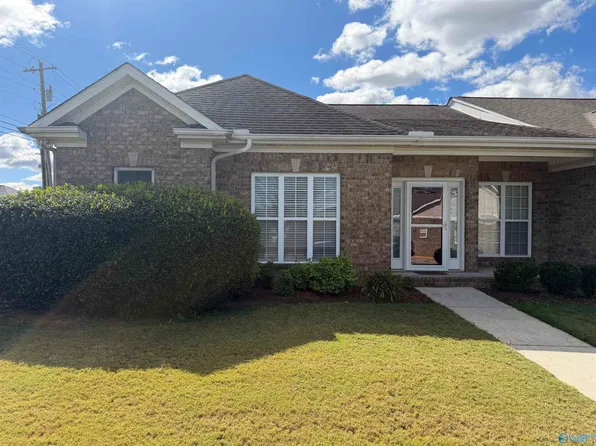 21775 Williamsburg Dr, Athens, AL 35613