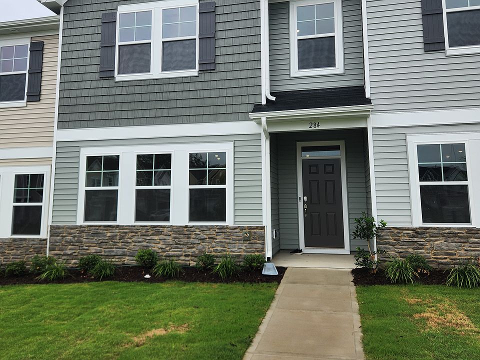 1st image of 284 Marelli Dr