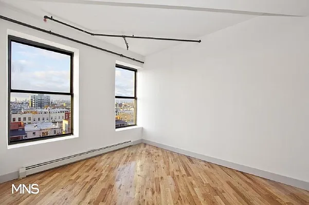 Rented by MNS Marketing | media 26