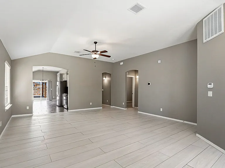 14609 Carlo Alvarado Dr — Photo 5