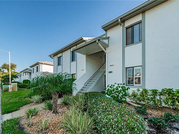 3rd image of 282 Cypress Ln #2
