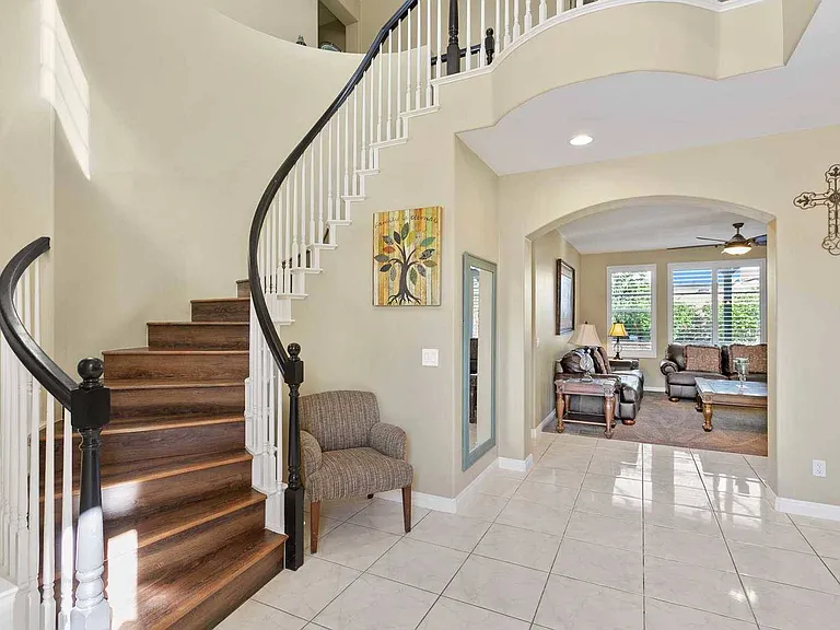 7232 Cari Ct — Photo 14