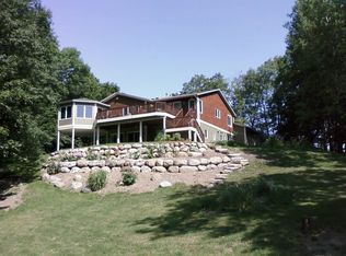 6655 Woodedge Rd, Mound, MN 55364