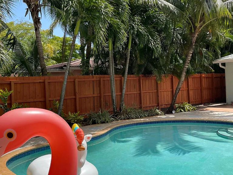 1007 SW 18th St — Photo 31