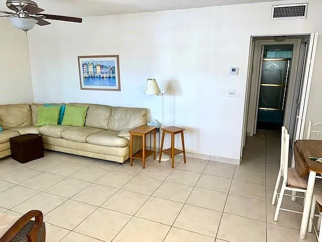1455 N 12th Ct #6B — Photo 7