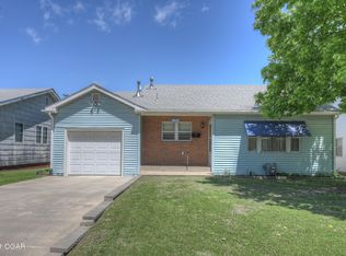 1413 W 5th St, Joplin, MO 64801