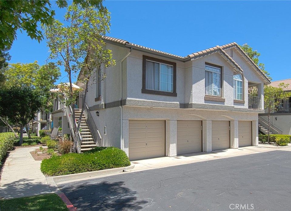 1st image of 277 Chaumont Cir