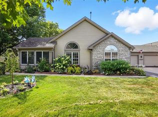 49 Villa Pointe Dr, Springboro, OH 45066