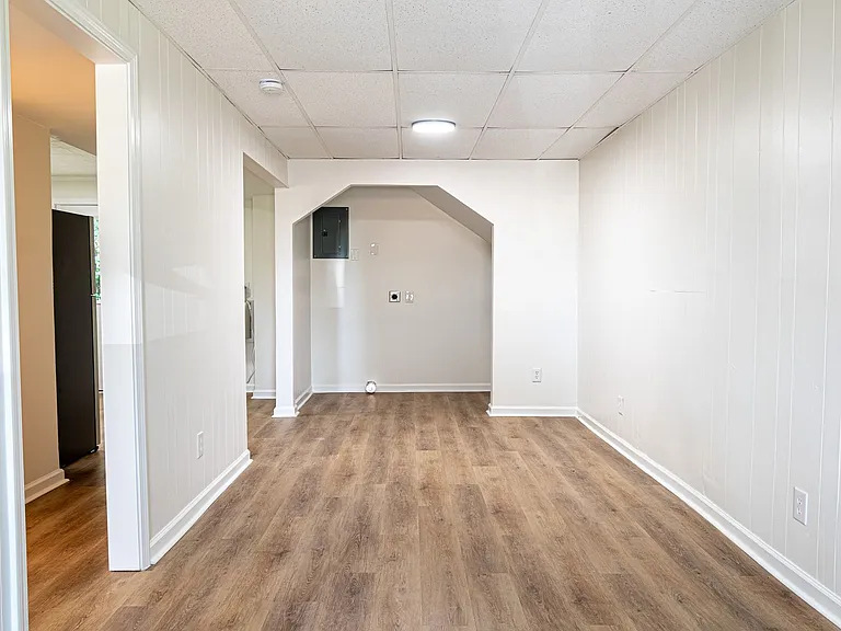 150 Pembroke Oak Grove Rd — Photo 3
