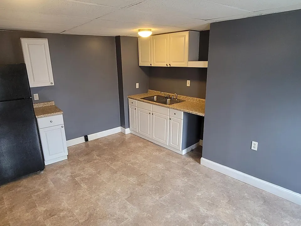 5 Denton St #7