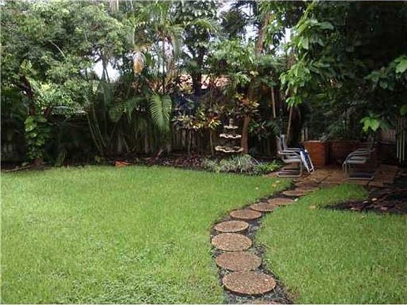 YARD GARDEN