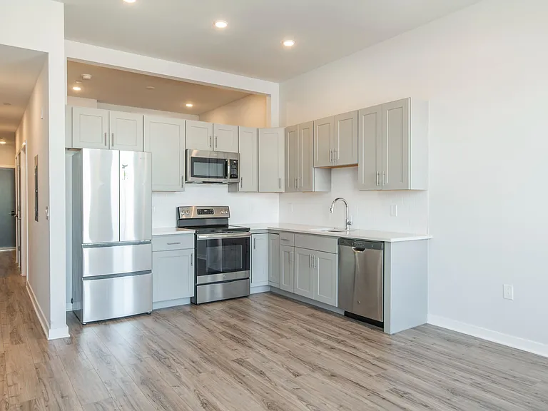 1143 N 3rd Street — Photo 30